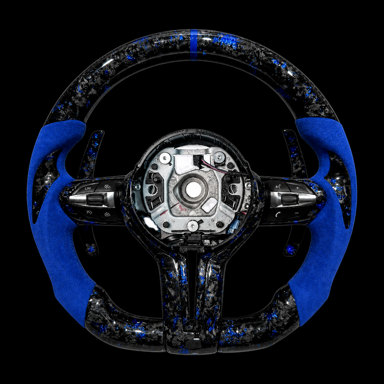 Carbon Fiber steering wheel for BMW CS / LCI